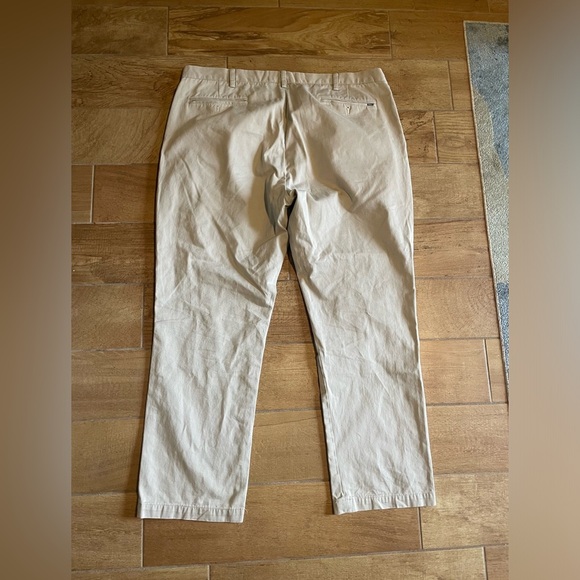 Polo Ralph Lauren Classic Fit Beige Khaki Pants Waist 40 - Picture 9 of 10